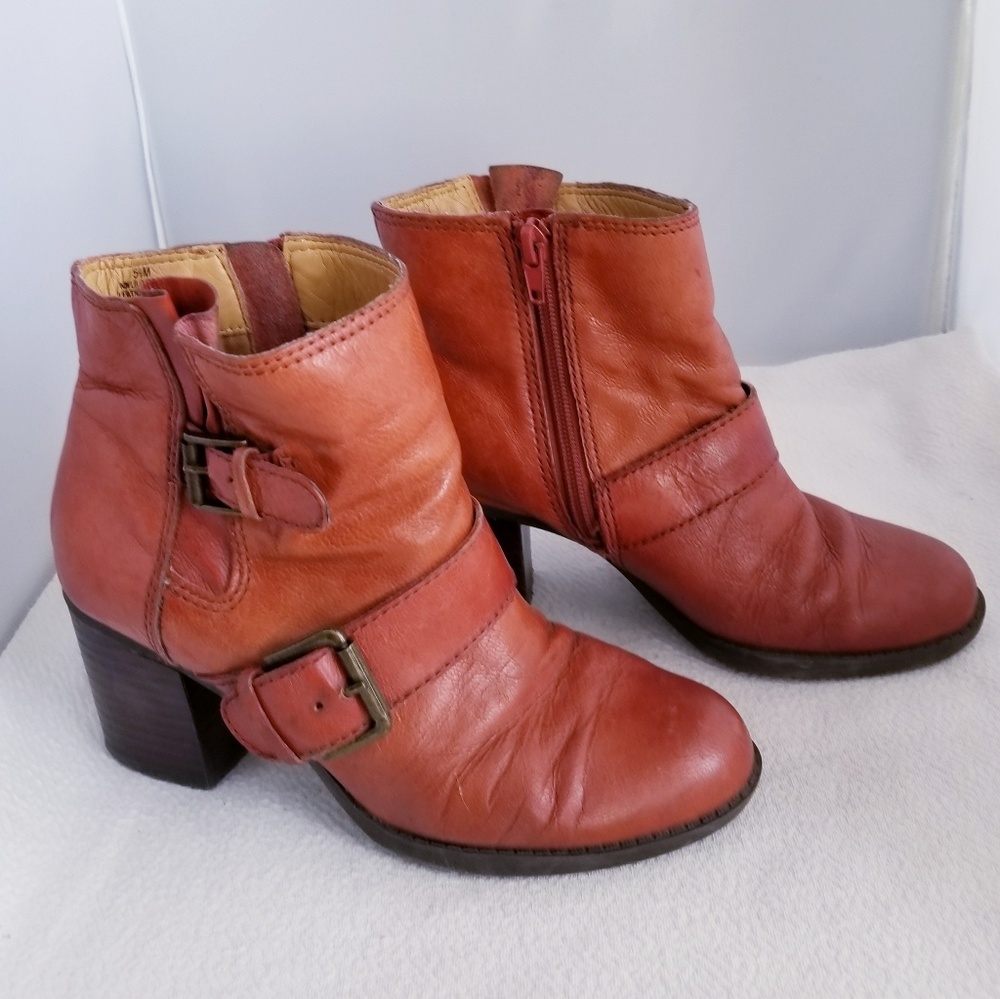 Nine West leather booties